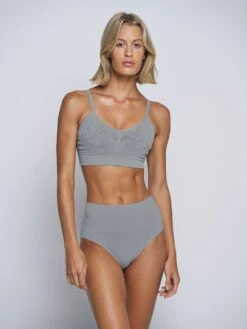 High-Rise Smoothing Brief 34 High-Rise Smoothing Brief -Sexy Underwear Shop 1121495382L4 OM F