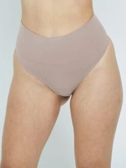 High-Rise Smoothing Thong -Sexy Underwear Shop 1121495432H1 OM F