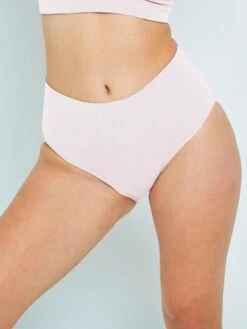 High-Rise Smoothing Thong -Sexy Underwear Shop 1121495472S2 OM S