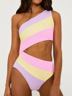 Joyce One-Piece Swimsuit -Sexy Underwear Shop 1122240692O0 OF F