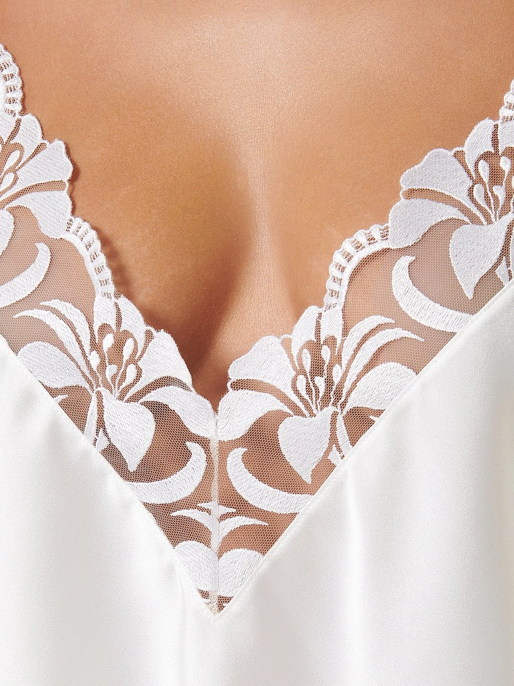 BLUEBELLA Leonora Cami & Shorts Set 10 BLUEBELLA Leonora Cami & Shorts Set - Image 8