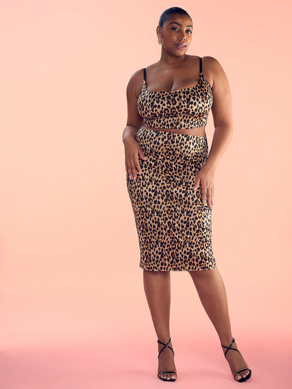 Victoria's Secret SoSleek™ Bralette & Tube Skirt Set 7 Victoria's Secret SoSleek™ Bralette & Tube Skirt Set - Image 5