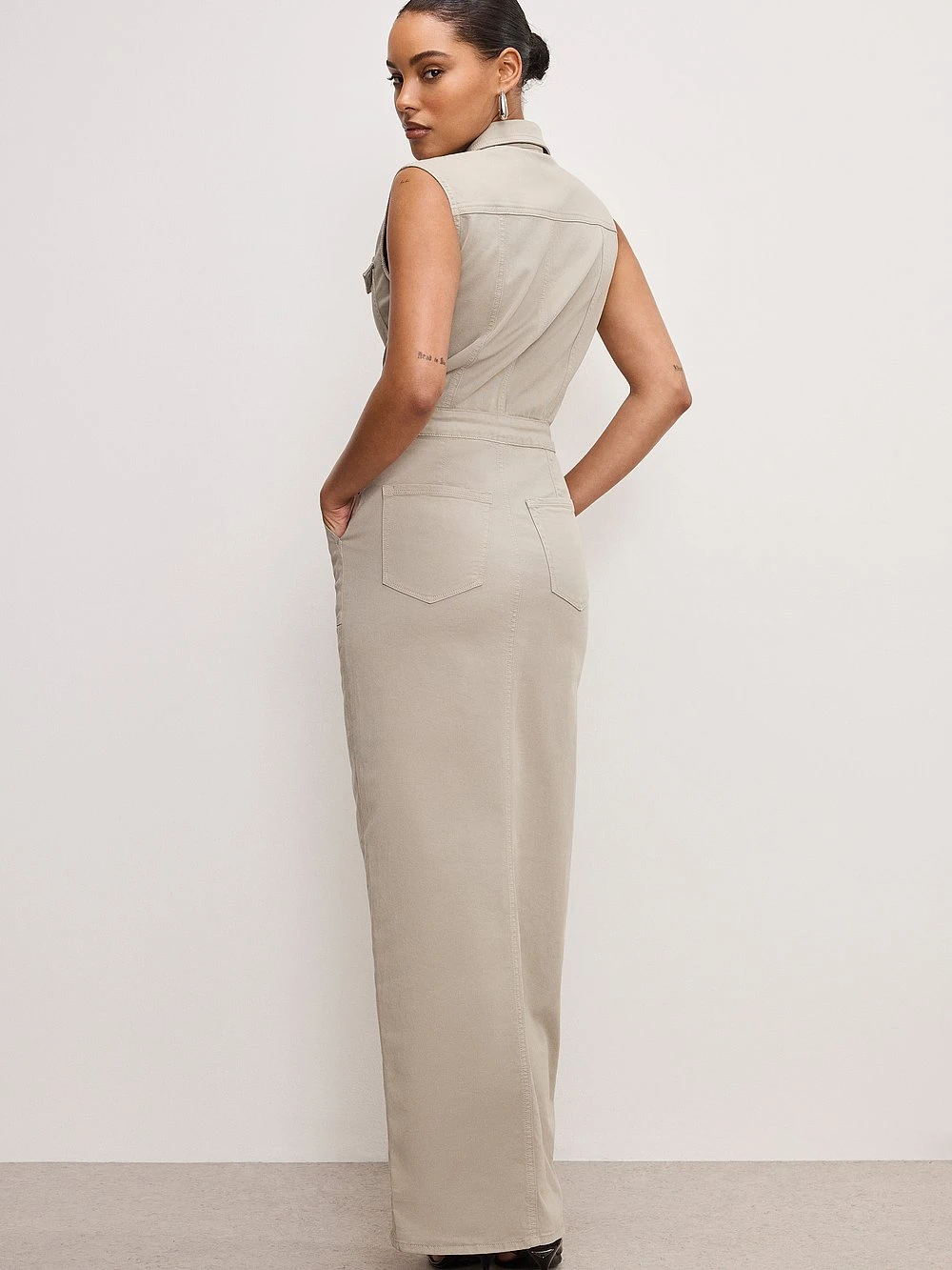 GOOD AMERICAN Fit For Success Twill Maxi Dress 4 GOOD AMERICAN Fit For Success Twill Maxi Dress - Image 2