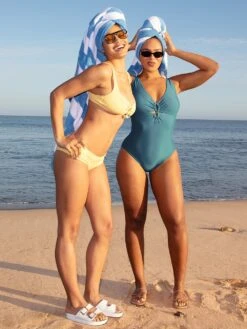 Elizabeth One-Piece Swimsuit -Sexy Underwear Shop 1127634483L8 OF DET